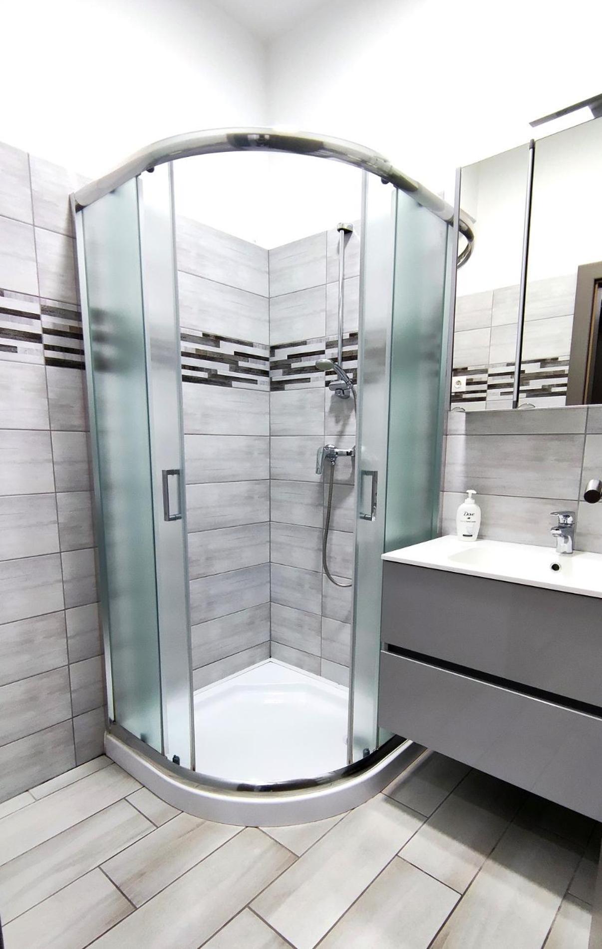 Trika Apartman Шарвар Экстерьер фото